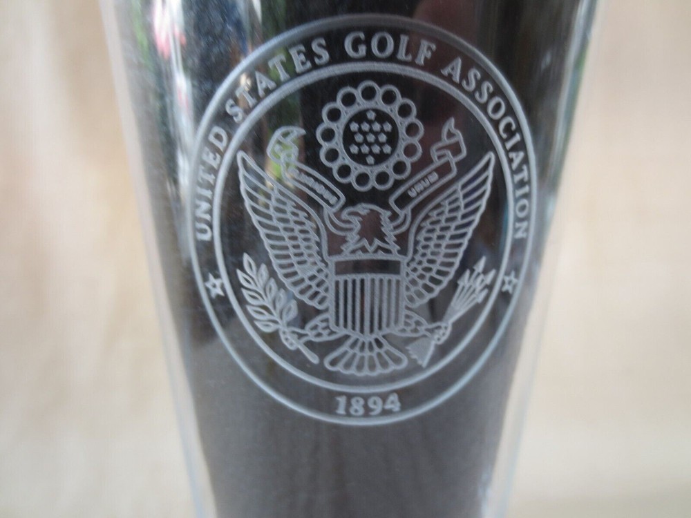 PAIR 2 USGA UNITED STATES GOLF ASSOCIATION 1894 CHAMPAGNE FLUTE GLASSES 9 1/4″