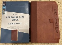 MAGNETIC CLOSE NIV LARGE PRINT(11.5pt) Personal Bible, Leathersoft, ENGRAVED