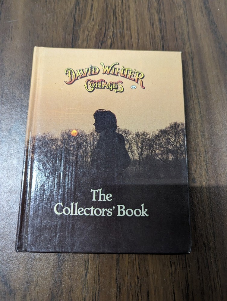David Winter Cottages – The collectors Book John Hine 104 Pages