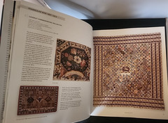 WARTIME QUILTS by Annette Gero – & Appliques from Military Fabrics, Quilting 05