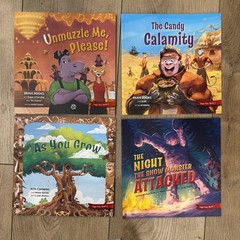 Lot of 18 Brave Books Mixed Saga 1 2 Box Set Extras Map Excellent Condition