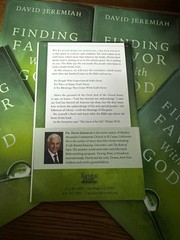Lot 7 Finding Favor With God By David Jeremiah Paperback With Tear Off Bookmark