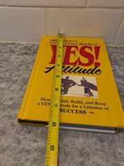 Jeffrey Gitomer’s Little Gold Book of YES! Attitude