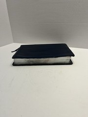 Premium Slimline Reference Bible NLT, Lg Print Bonded Leather TYNDALE