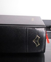 The Holy Bible Knox Version Baronius Press 2012 Hardcover Latin Vulgate Gilt
