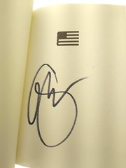 The Christmas Sweater – Hardcover By Glenn Beck SIGNED – GOOD f129