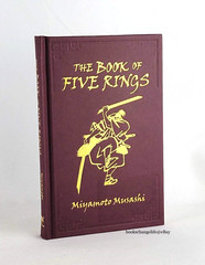 THE BOOK OF FIVE RINGS Miyamoto Musashi Deluxe Compact Illustrated Hardcover NEW