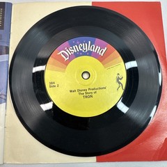Vintage 1982 Disney TRON Read-Along Book and Record 33 1/3 RPM Vinyl 384