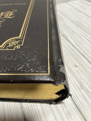King James Version Edition Family Bible: Faux Leathe…