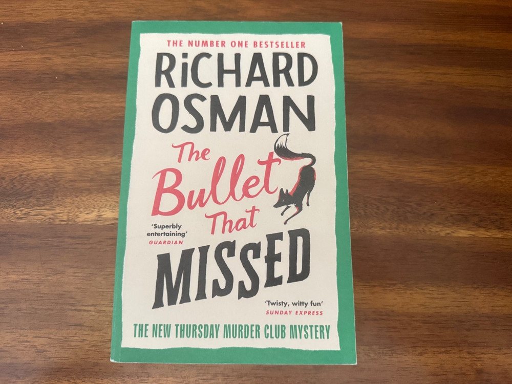The Bullet That Missed by Richard Osman (U.K. Import, Large Print TPB)