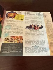 13 Vintage 1930 ‘s And 1960’s Paperback Pamphlets / Cookbooks