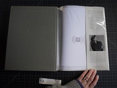 Annie Leibovitz: Photographs · Intro Tom Wolfe. First Edition/1st Printing Hdcov