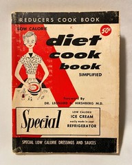 Vintage 1961 Tasty Low Calorie Diet Cook Book 1-128 Pages