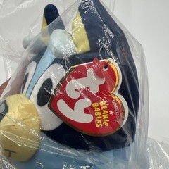 Bluey Bundle: 4 PB Books, Puzzle, Bluey Beanie Baby & Board Book Box Set