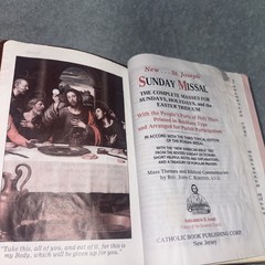 New St. Joseph Sunday Missal And Hymnal: 2011 Catholic Book Publishing Co. HC