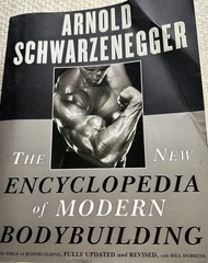 The New Encyclopedia of Modern Bodybuilding by Arnold Schwarzenegger Paperback