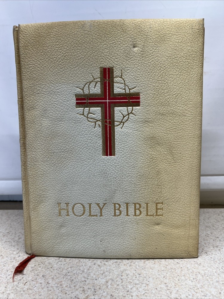 Vintage THE HOLY BIBLE with Confraternity Text 1961 Catholic De Luxe Edition