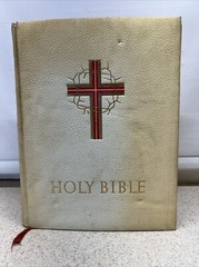 Vintage THE HOLY BIBLE with Confraternity Text 1961 Catholic De Luxe Edition