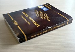 1st Printing! Fallout 4 Vault Dweller’s Survival Guide: Official Strategy Guide