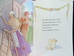 Cinderella Little Mermaid Lot of 2 Scholastic Reader Level 2 Paperbacks Ages 4-8