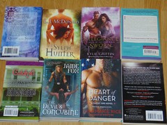 Romance / Fantasy Novels Books Random Mixed 2000’s & 2010’s Lot Of 18