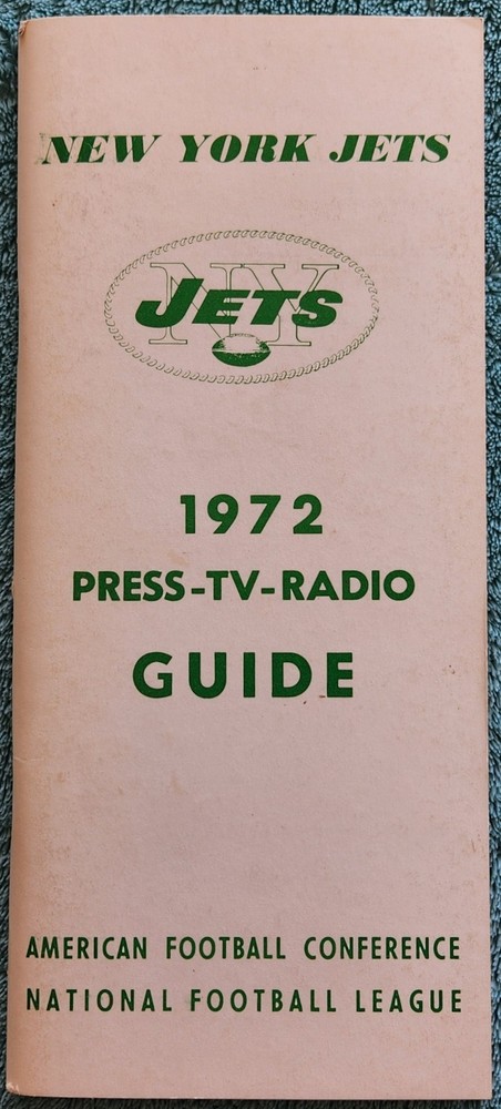 1972 New York Jets Press TV And Radio Guide 102 Pages – Namath, Snell, Riggins