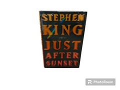 Just After Sunset by Stephen King 2008, Scribner 1st Edition 1st Print Like New