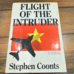 Stephen Coonts Flight of the Intruder Hardcover Naval Institute Press 1986 w/ D…