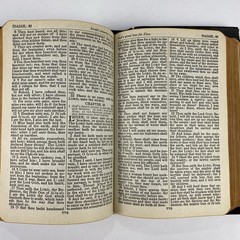 The Holy Bible King James Version Self-Pronouncing 1940s National Bible Press