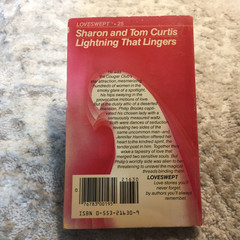 Lightning That Lingers Sharon And Tom Curtis 1983 Bantam Books Romance Book