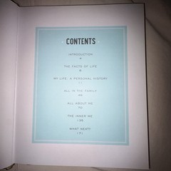 Book of Me, 2nd Edition : A Do-It-Yourself Memoir by Inc. Peter Pauper Press…