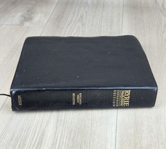 1994 Ryrie KJV Expanded Edition Study Bible Red Letter Moody Black Softcover