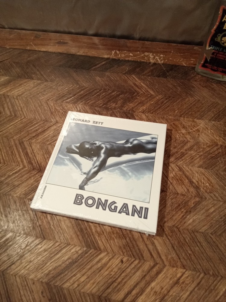 Bongani Leonard Zett Hardcover Male Nude Photography BRAND NEW