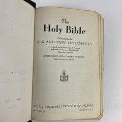 The Holy Bible King James Version Self-Pronouncing 1940s National Bible Press