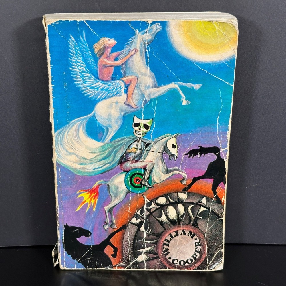 BEHOLD A PALE HORSE William Cooper 1991 500 Pages UNREVISED Protocol of Zion CFR