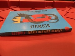 Beowulf | Maria Dahvana Headley | English | Like New | Free Shipping!