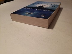 Winter Garden : A Novel by Kristin Hannah (2011, Trade Paperback)