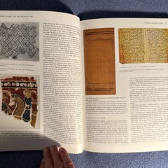 Islamic Art and Architecture, 650-1250 (Yale University 2001) Trade PB