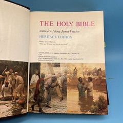 VTG 1977 Holy Bible Heritage Edition King James Red Letter 11.5”x9” Hard Cover