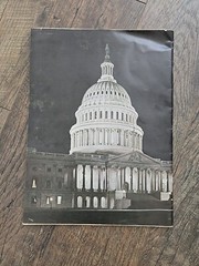 VTG The Capitol Symbol Of Freedom Book 120 Pages 10.5″ X 14″ Pictorial History