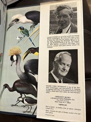 World of Birds,JAMES FISHER AND ROGER TORY PETERSON – New and Revised Edition