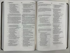 ESV/NBLA, Bilingual Bible, Leathersoft, Grey/ ESV/NBLA, Biblia Bilingüe,…