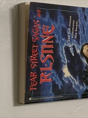 R.L. Stine FEAR STREET SAGAS #9 HEART OF THE HUNTER YA 1997 Archway 1st Edition