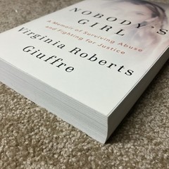 Nobody’s Girl: A Memoir of Surviving… by Virginia Roberts Giuffre LARGE PRINT
