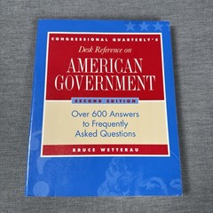 Desk Reference on American Government Second Edition Over 600 Answers Paperback
