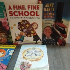 Lot of 10 Mixed Random Children’s Books and Young Adult Novels, Classic Stories