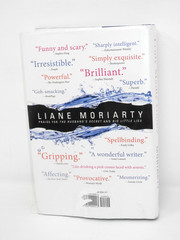 Truly Madly Guilty SIGNED Liane Moriarty Book 2016 1st Edition HCDJ Flatiron