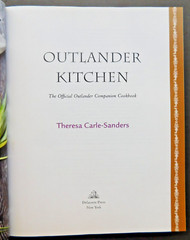 OUTLANDER Kitchen cookbook DIANA GABALDON Official companion for cooks 334 pages