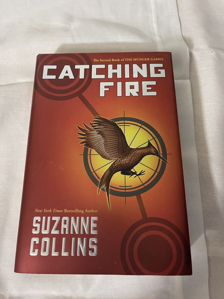 The Hunger Games Ser.: Catching Fire by Suzanne Collins (2009, Hardcover)