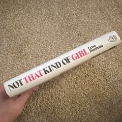 Lena Dunham Not That Kind of Girl Hardcover 2014 Random House Dust Jacket